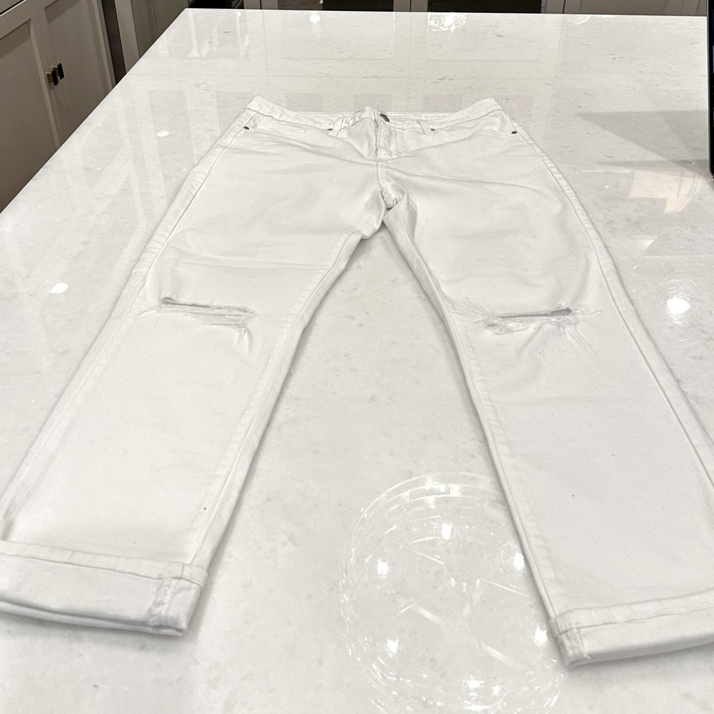 JUST BLACK DENIM White RIP Knee Jeans